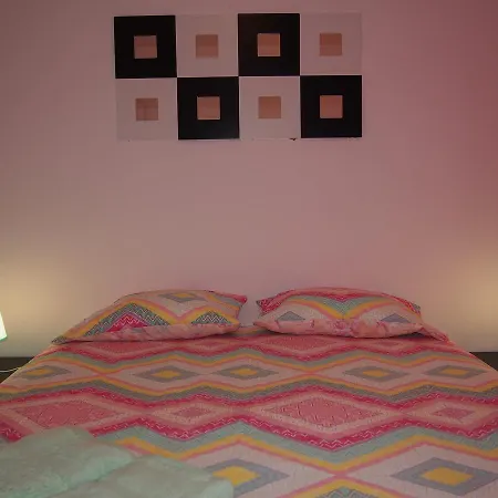 Rent 10 * Barcelona