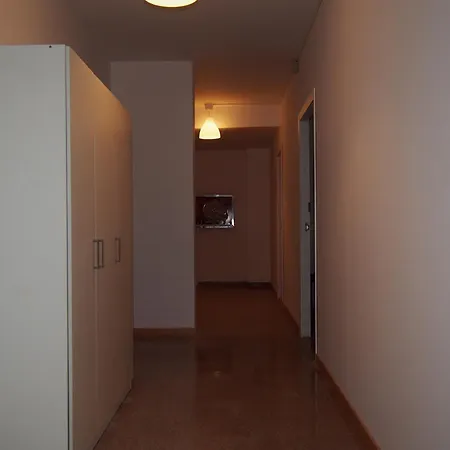 Rent 10 * Barcelona